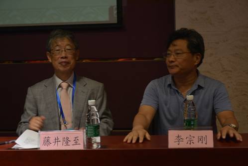 学报主编李宗刚教授参加开幕式.JPG 学报主编李宗刚教授参加开幕式.JPG